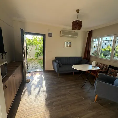 Tueluesah With Own Garden And Fruit Trees, 950m To Beach, 2 Bedrooms *